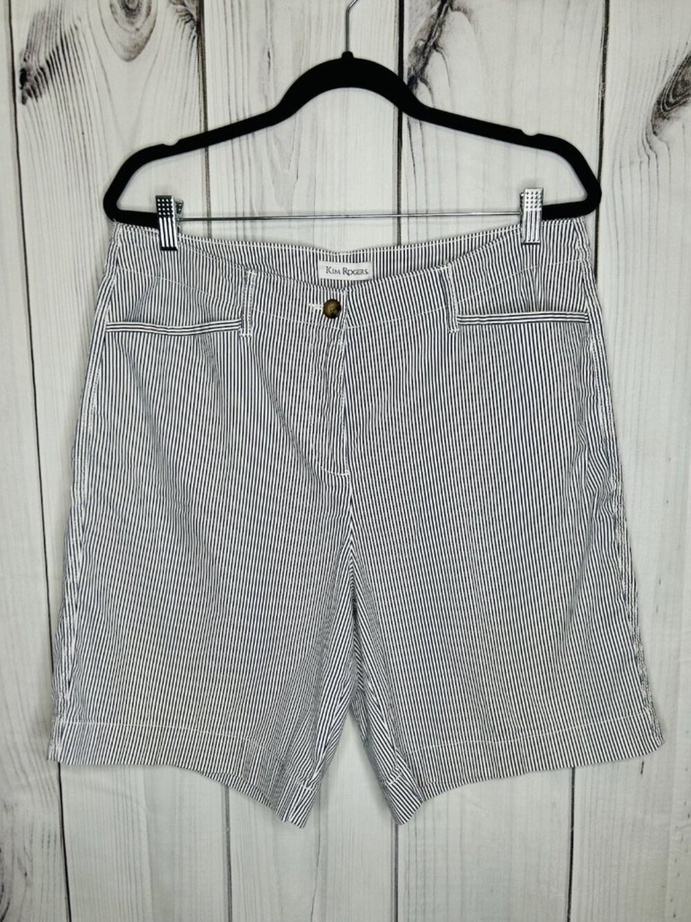 Kim Rogers Women's Blue / White Railroad Striped Shorts Size 16 (36 x 8.5)